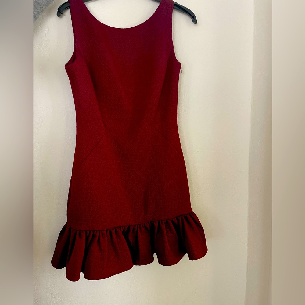 Size 2 - gorgeous dress worn only twice
